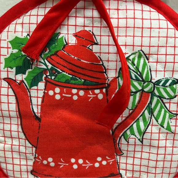 70s Vintage 🎁 Wood-Ring Christmas Holiday Potholder - Picture 2 of 3